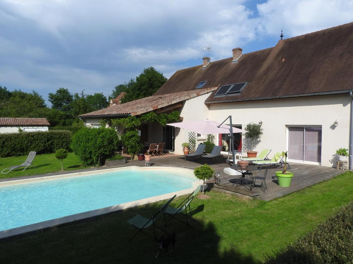 La Dinandiere La Chapelle-de-Bragny Bagian luar foto
